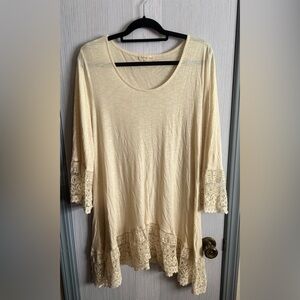 Indigo Soul Cream Lace Hem Tunic – Size XL